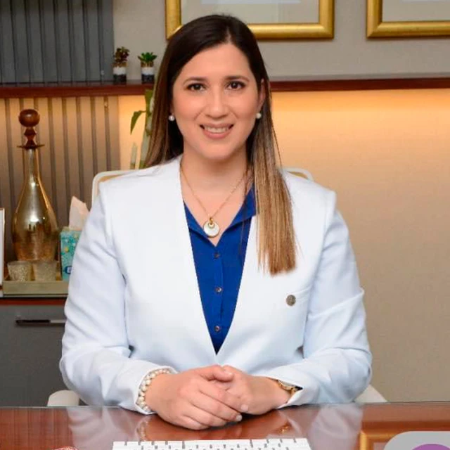 Dra. María Leticia Alarcón Peralta